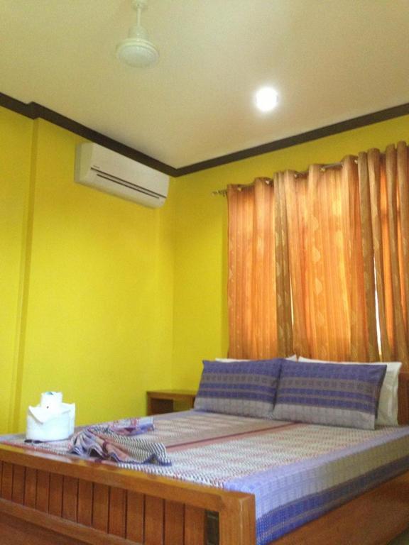 Citrine Travel Lodge El Nido Room photo